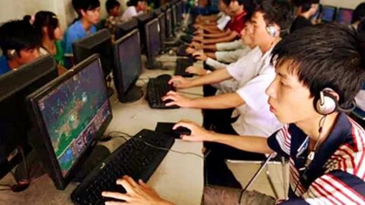 Hotspot Matrix và Dezus - thương hiệu thời trang nhanh của Việt Nam công bố Hoa hậu Hương